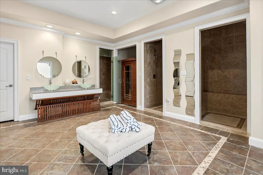 11846 CHAPEL ROAD Clifton, VA 20124