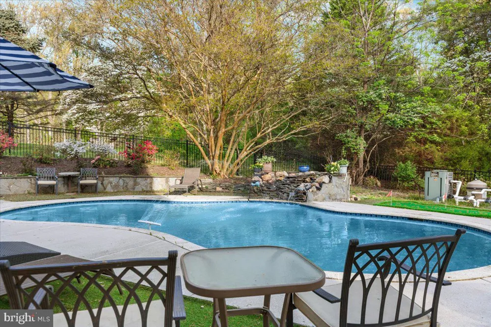11846 CHAPEL ROAD Clifton, VA 20124