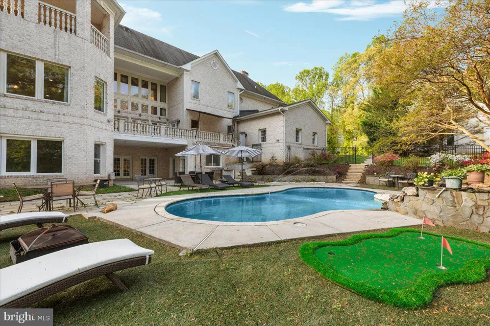 11846 CHAPEL ROAD Clifton, VA 20124