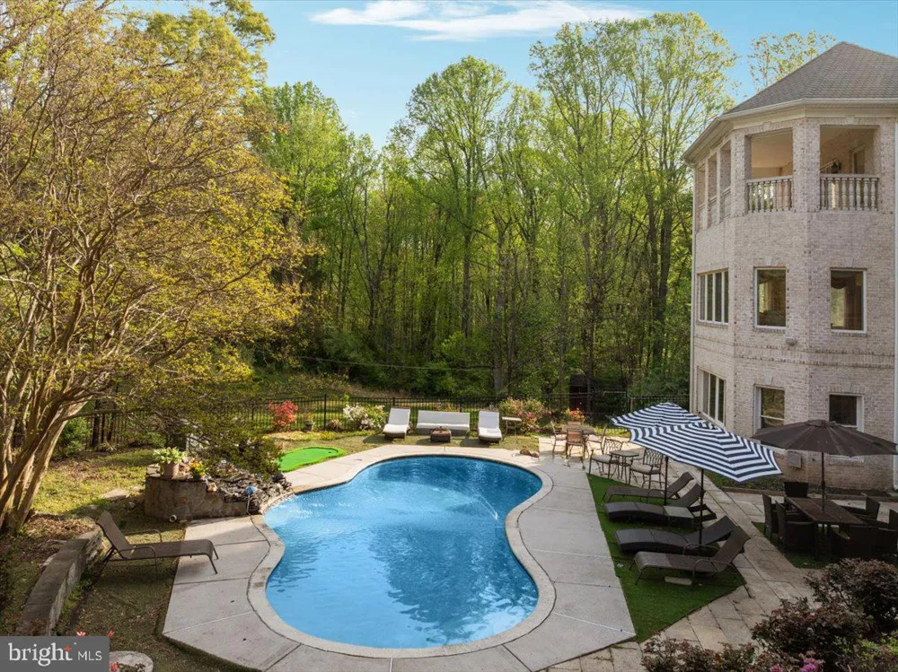 11846 CHAPEL ROAD Clifton, VA 20124