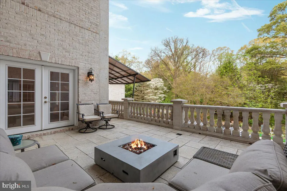 11846 CHAPEL ROAD Clifton, VA 20124