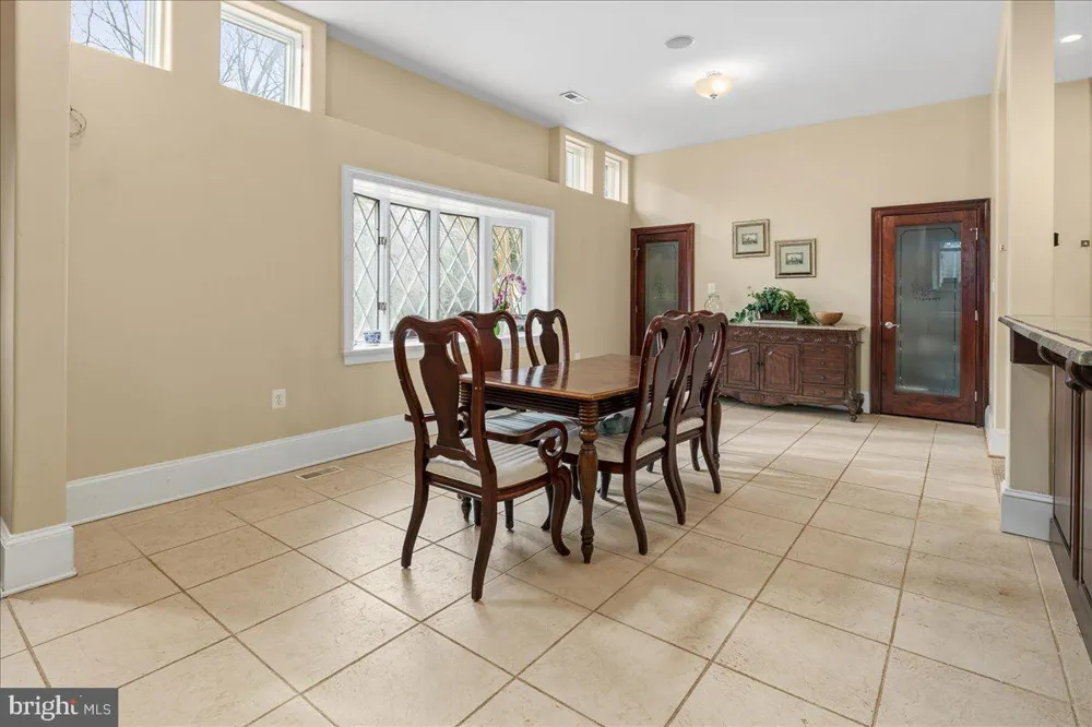 11846 CHAPEL ROAD Clifton, VA 20124