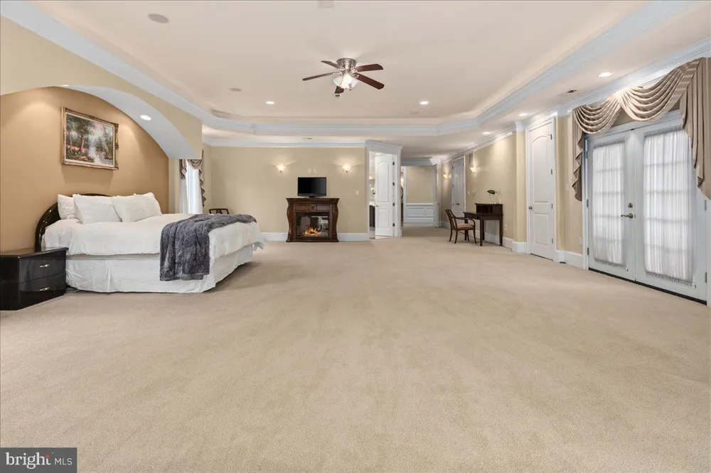 11846 CHAPEL ROAD Clifton, VA 20124
