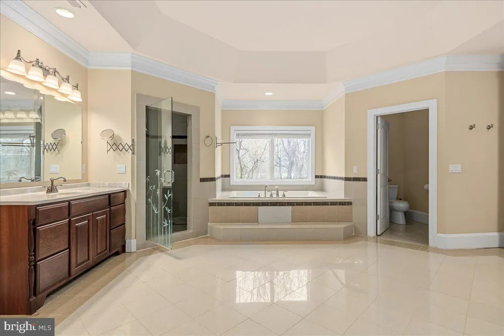11846 CHAPEL ROAD Clifton, VA 20124