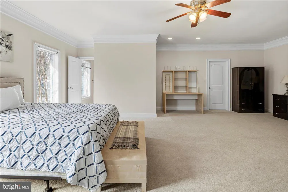 11846 CHAPEL ROAD Clifton, VA 20124
