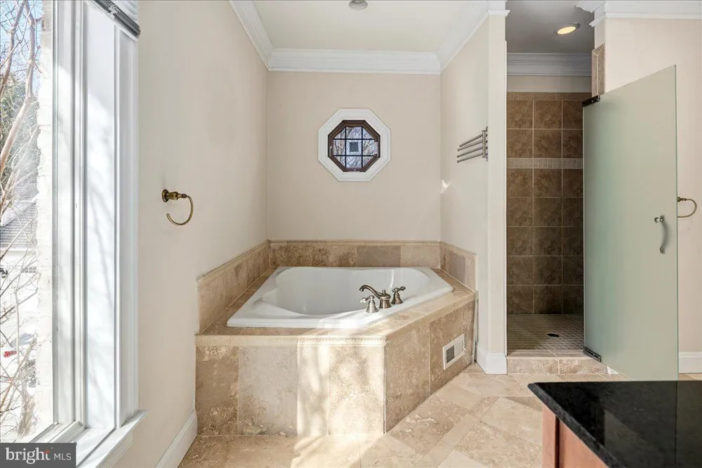 11846 CHAPEL ROAD Clifton, VA 20124