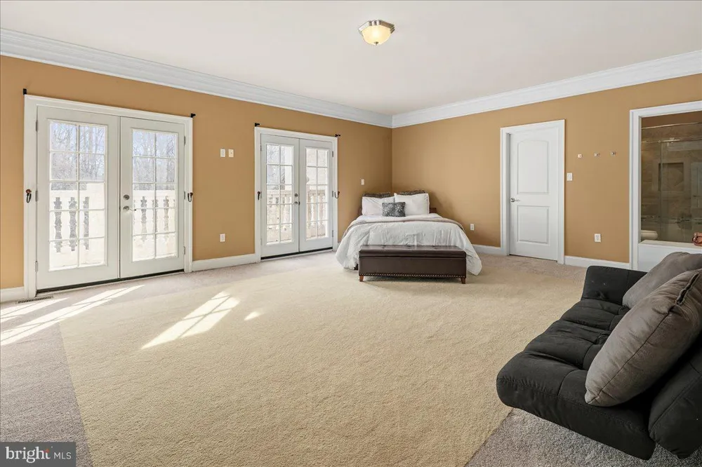 11846 CHAPEL ROAD Clifton, VA 20124
