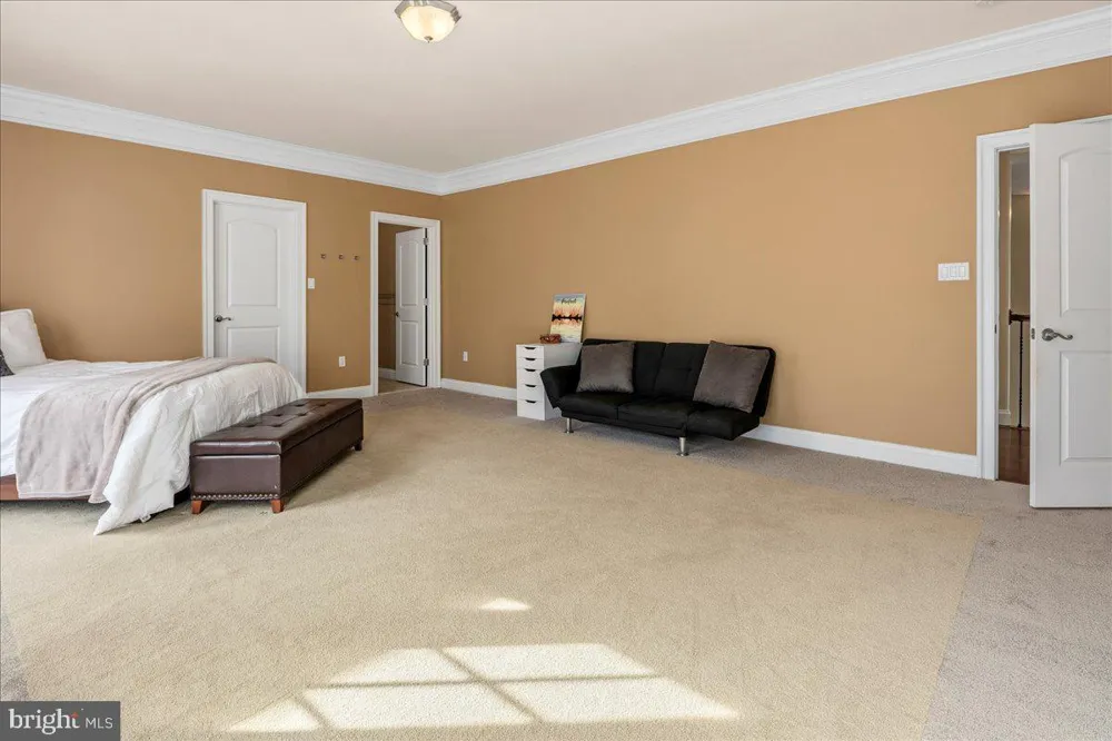 11846 CHAPEL ROAD Clifton, VA 20124