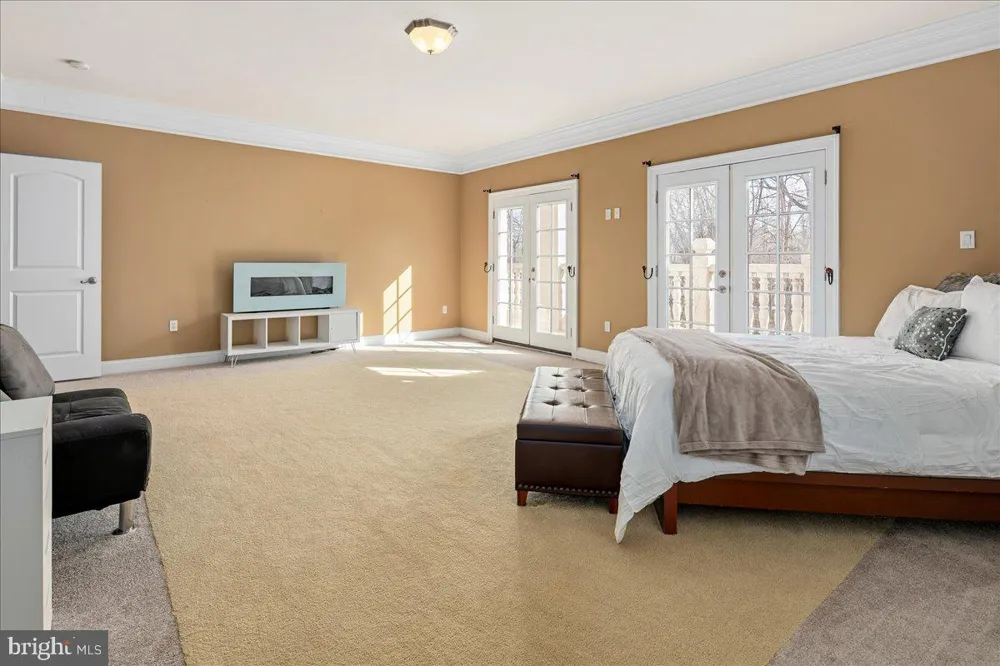 11846 CHAPEL ROAD Clifton, VA 20124