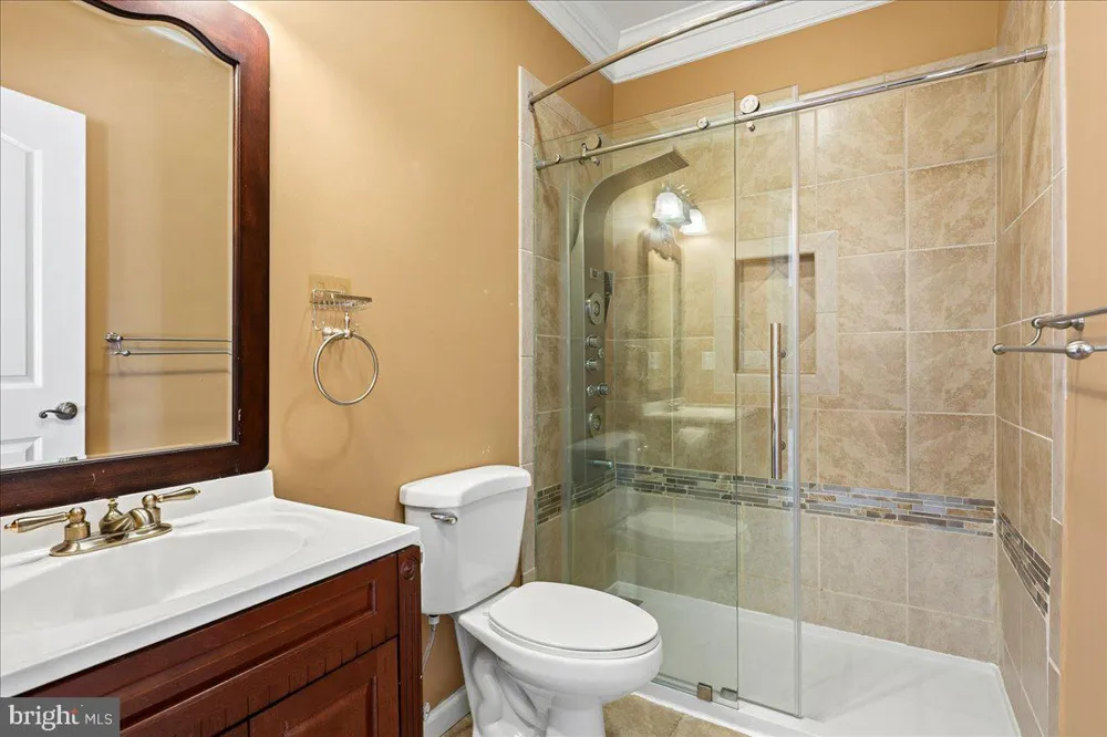 11846 CHAPEL ROAD Clifton, VA 20124