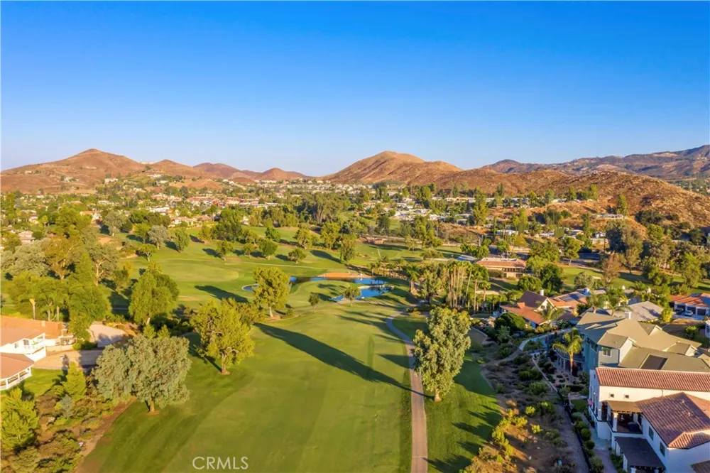 21931 Strawberry Canyon Lake, CA 92587