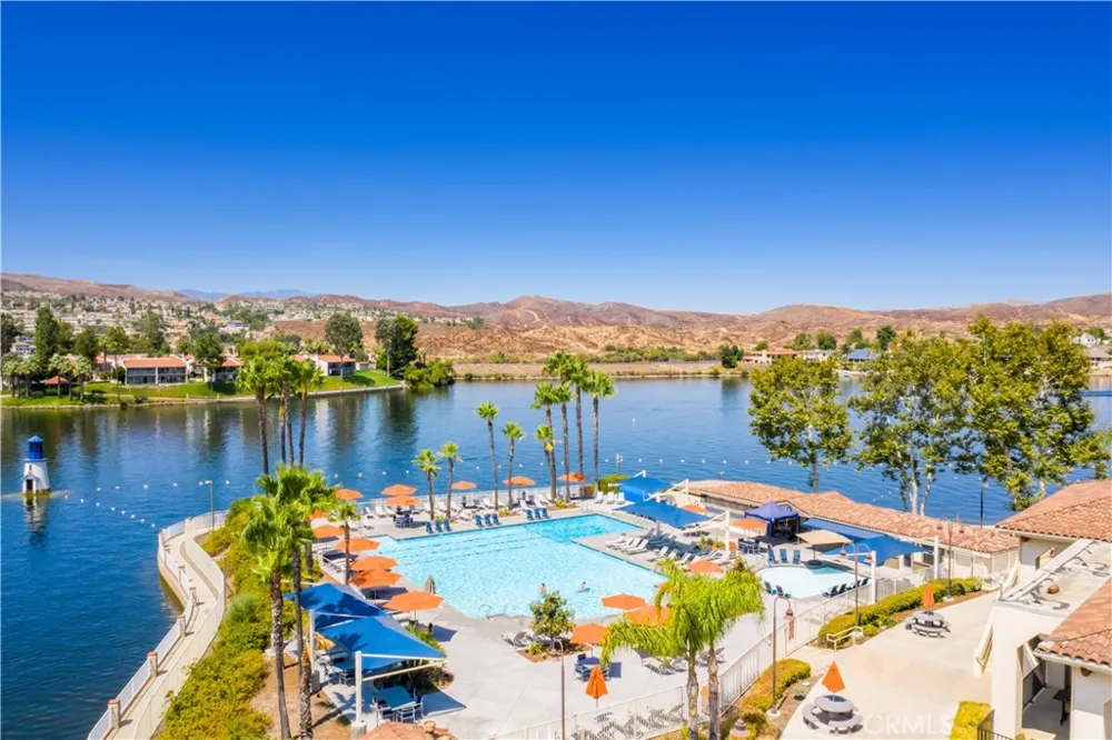 21931 Strawberry Canyon Lake, CA 92587