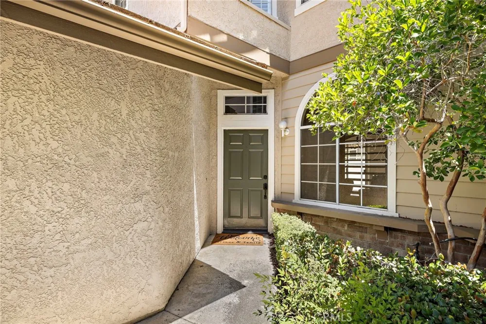 24375 Landover Laguna Hills, CA 92653
