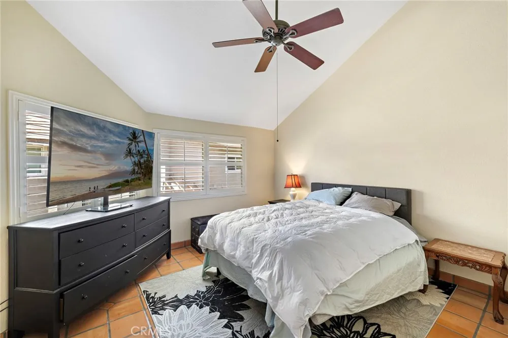 24375 Landover Laguna Hills, CA 92653