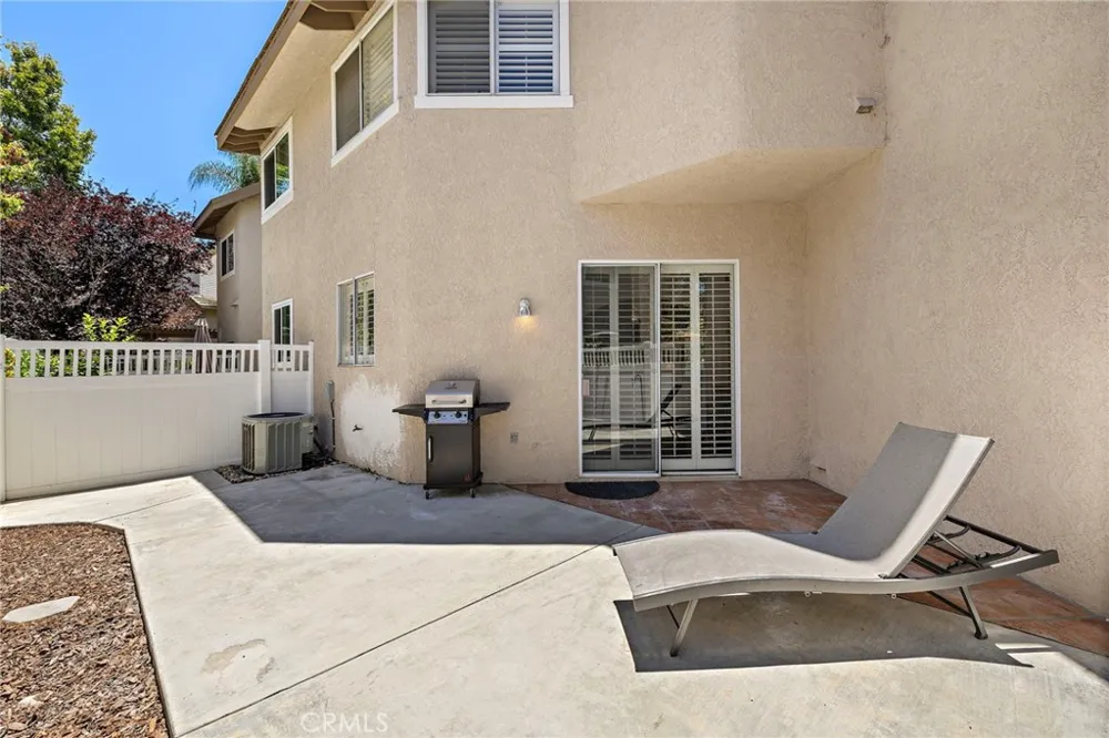 24375 Landover Laguna Hills, CA 92653