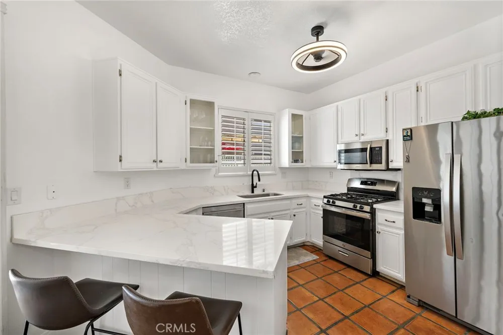 24375 Landover Laguna Hills, CA 92653