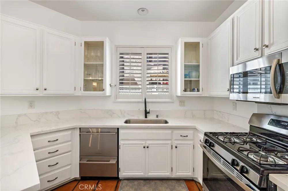 24375 Landover Laguna Hills, CA 92653