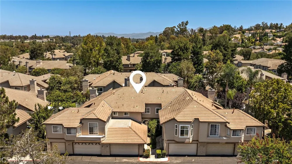 24375 Landover Laguna Hills, CA 92653