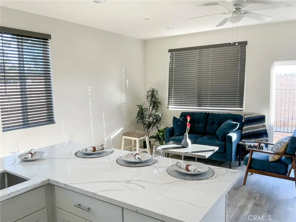 33040 Rancho Vista Drive Cathedral City, CA 92234