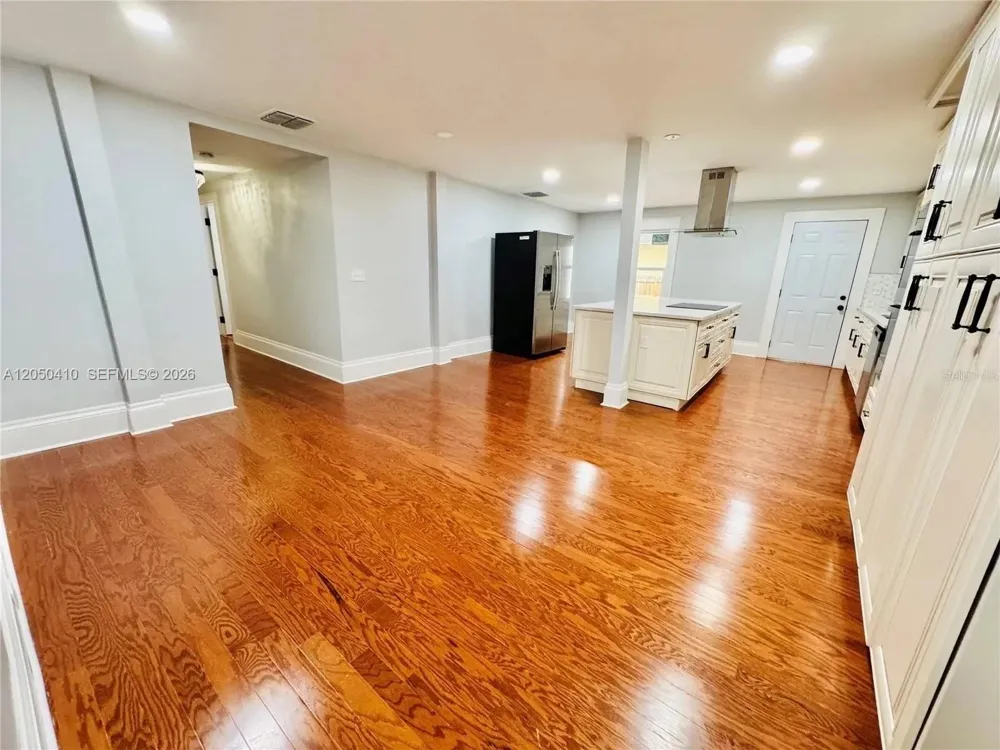 1017 E 19 AVE #0 Tampa, FL 33605
