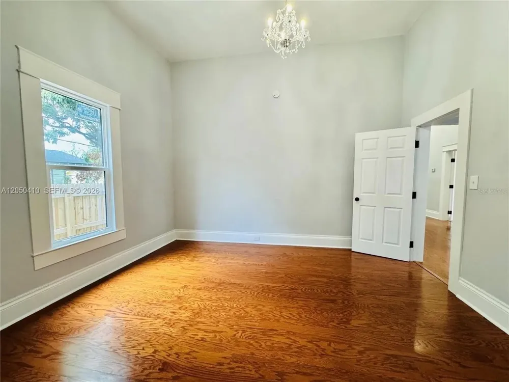 1017 E 19 AVE #0 Tampa, FL 33605