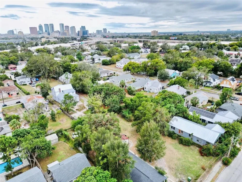 1017 E 19 AVE #0 Tampa, FL 33605