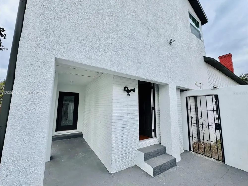 1017 E 19 AVE #0 Tampa, FL 33605