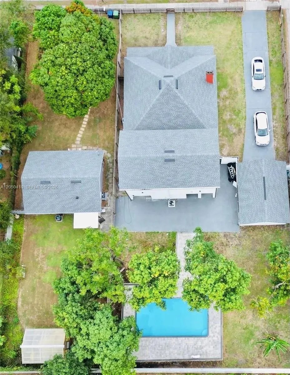 1017 E 19 AVE #0 Tampa, FL 33605