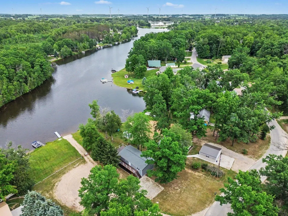 6820 W Shore Drive Sherman Township, MI 48893