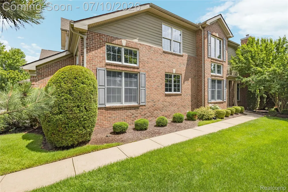 44493 Broadmoor Boulevard Northville Township, MI 48168