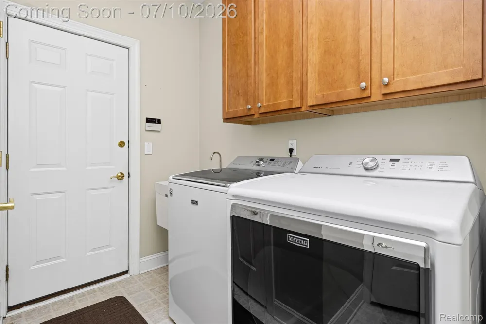 44493 Broadmoor Boulevard Northville Township, MI 48168