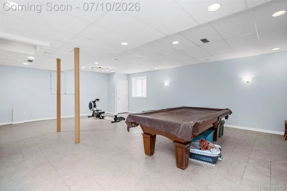 44493 Broadmoor Boulevard Northville Township, MI 48168