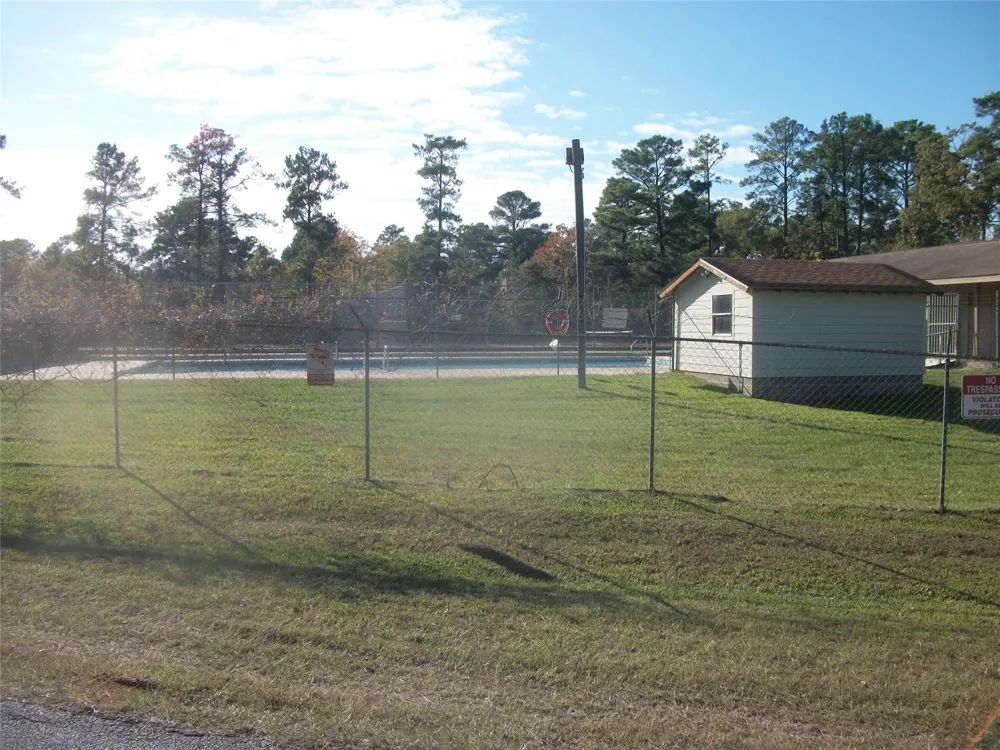 497 Valleyview Drive Onalaska, TX 77360