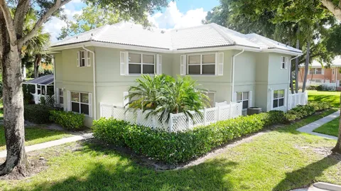 1919 Hartford Court