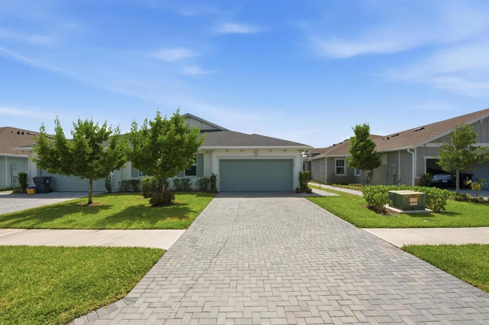 1397 Haywagon Trail Loxahatchee, FL 33470