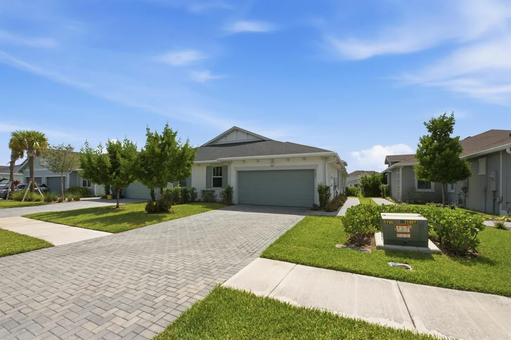 1397 Haywagon Trail Loxahatchee, FL 33470