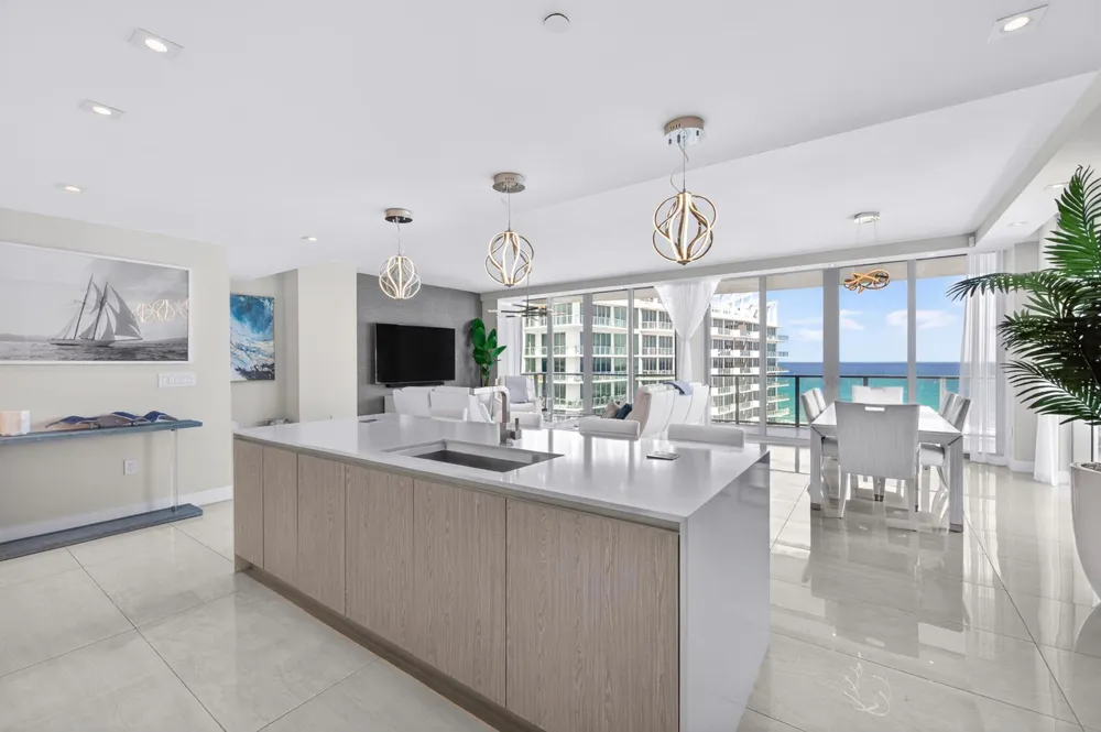 3100 Ocean Drive #1805p Riviera Beach, FL 33404