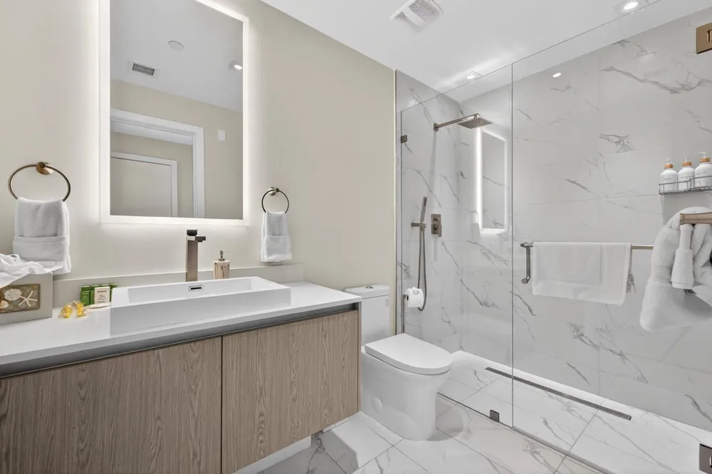 3100 Ocean Drive #1805p Riviera Beach, FL 33404