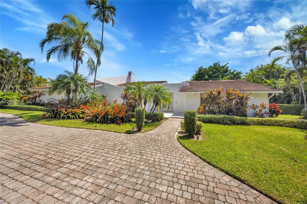 8303 Old Cutler Rd Coral Gables, FL 33143
