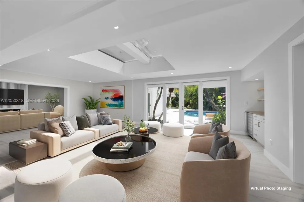 8303 Old Cutler Rd Coral Gables, FL 33143