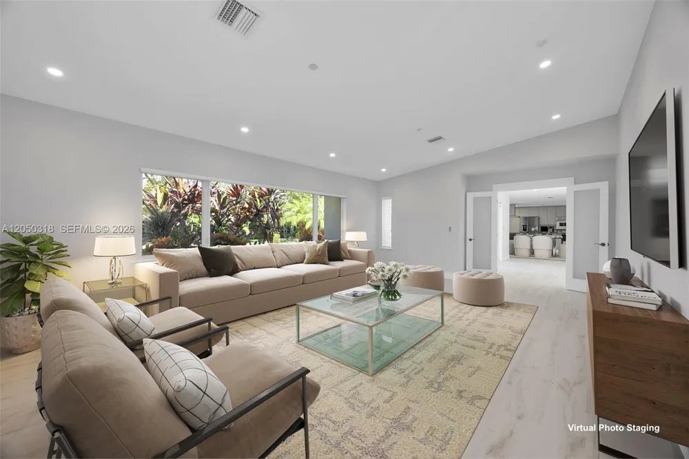 8303 Old Cutler Rd Coral Gables, FL 33143