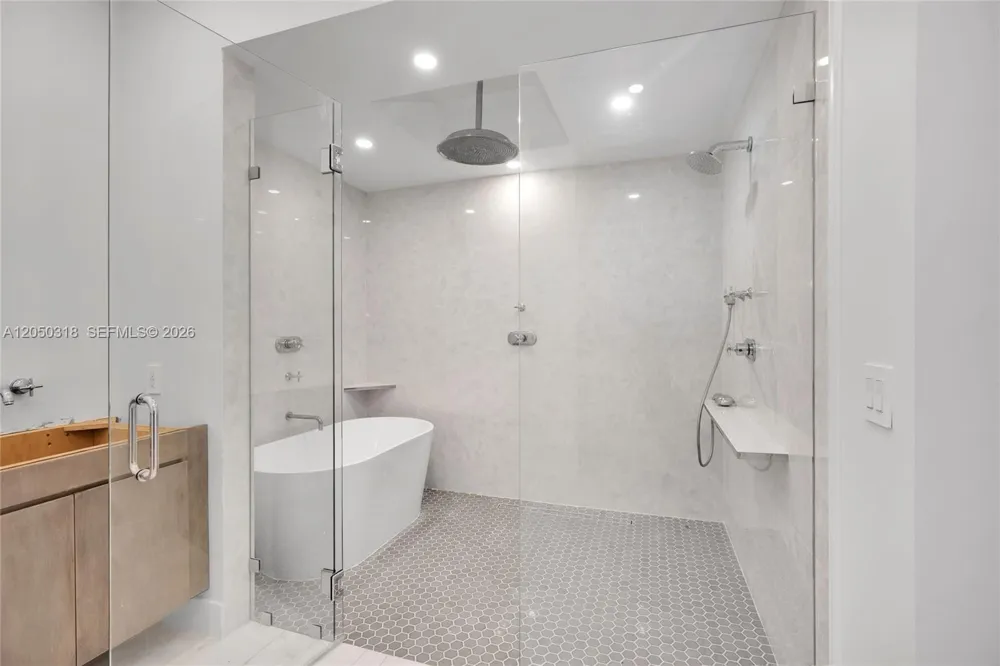 8303 Old Cutler Rd Coral Gables, FL 33143