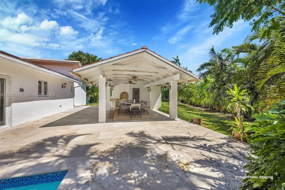 8303 Old Cutler Rd Coral Gables, FL 33143