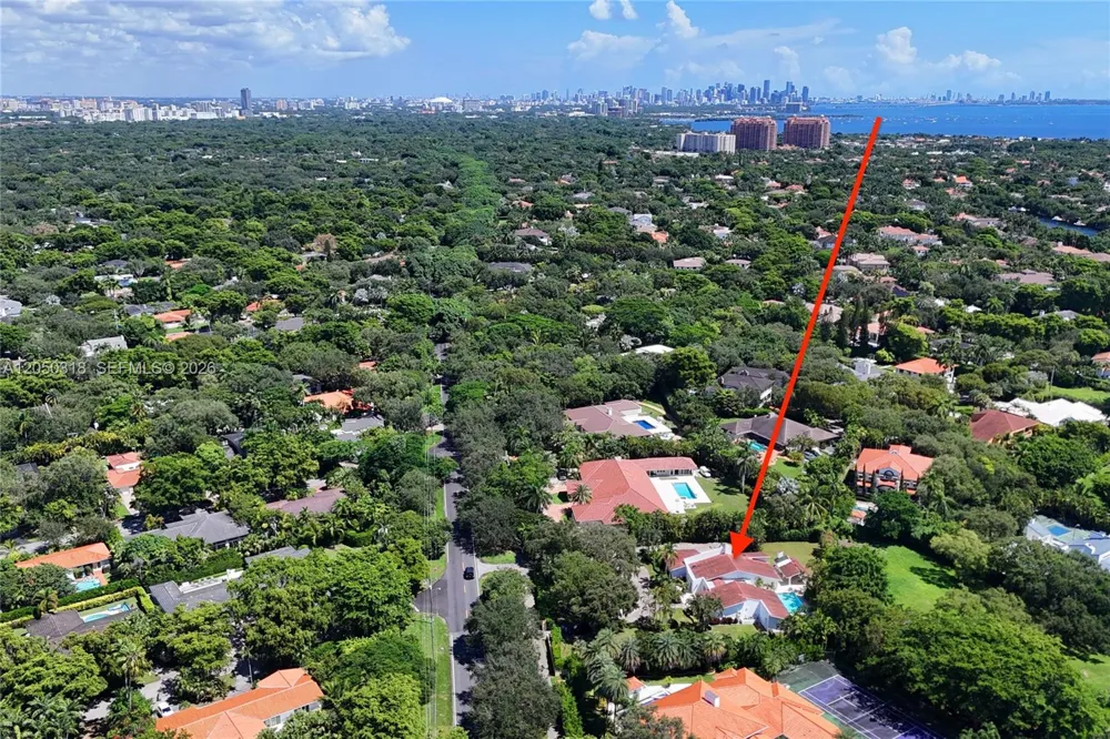 8303 Old Cutler Rd Coral Gables, FL 33143
