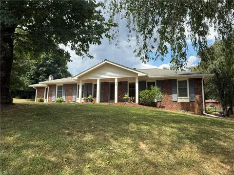 208 Raven Green Street