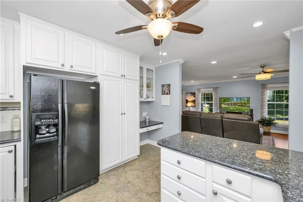 208 Raven Green Street Wilkesboro, NC 28697