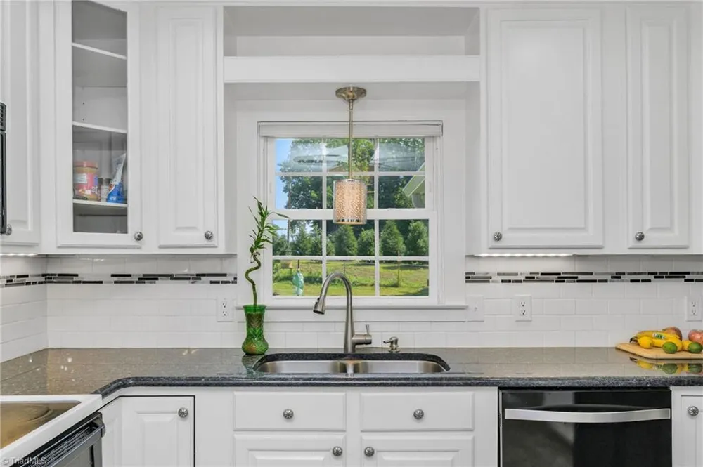 208 Raven Green Street Wilkesboro, NC 28697