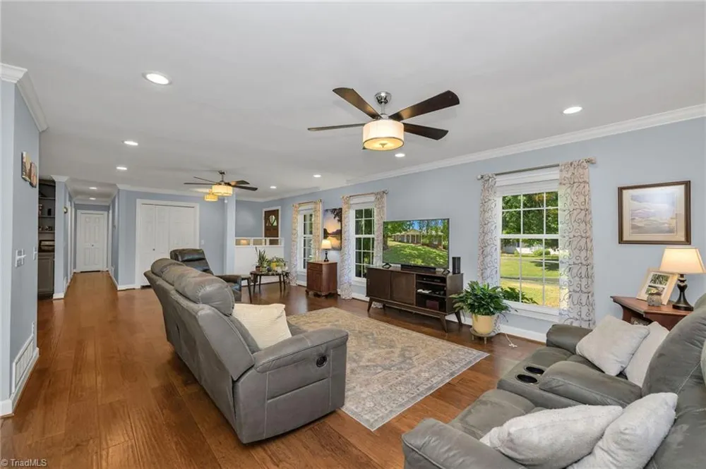 208 Raven Green Street Wilkesboro, NC 28697