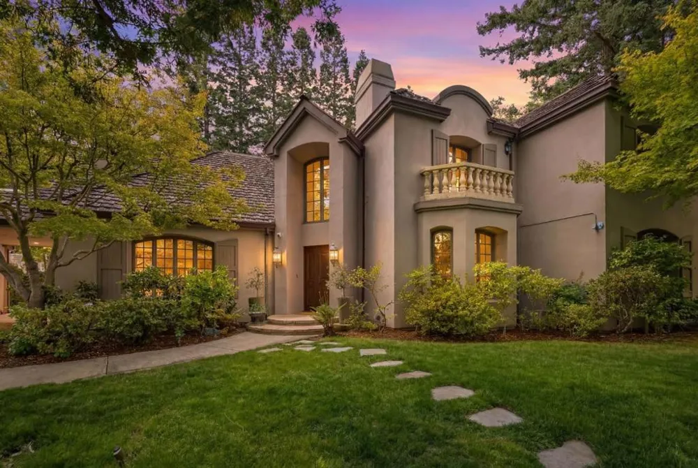 24970 Okeefe Lane Los Altos Hills, CA 94022