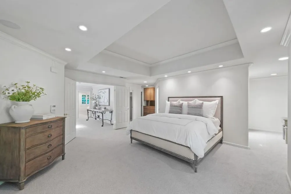 24970 Okeefe Lane Los Altos Hills, CA 94022